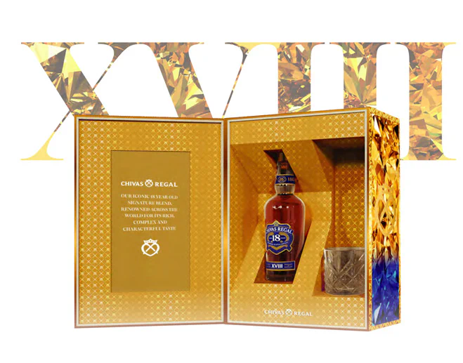 bên trong hộp rượu chivas 18 gold signature 